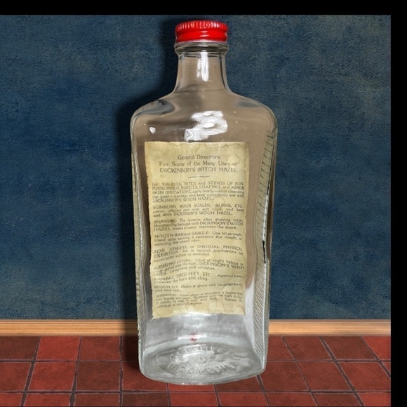 1930’s Antique Dickinson’s Witch Hazel Bottle - Picture 7 of 7